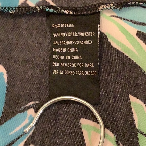 R & K Dress - Picture 4 of 5